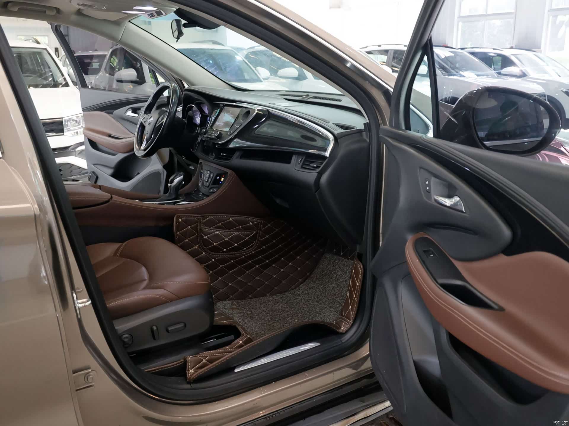 Buick Envision Plus, 2019 8