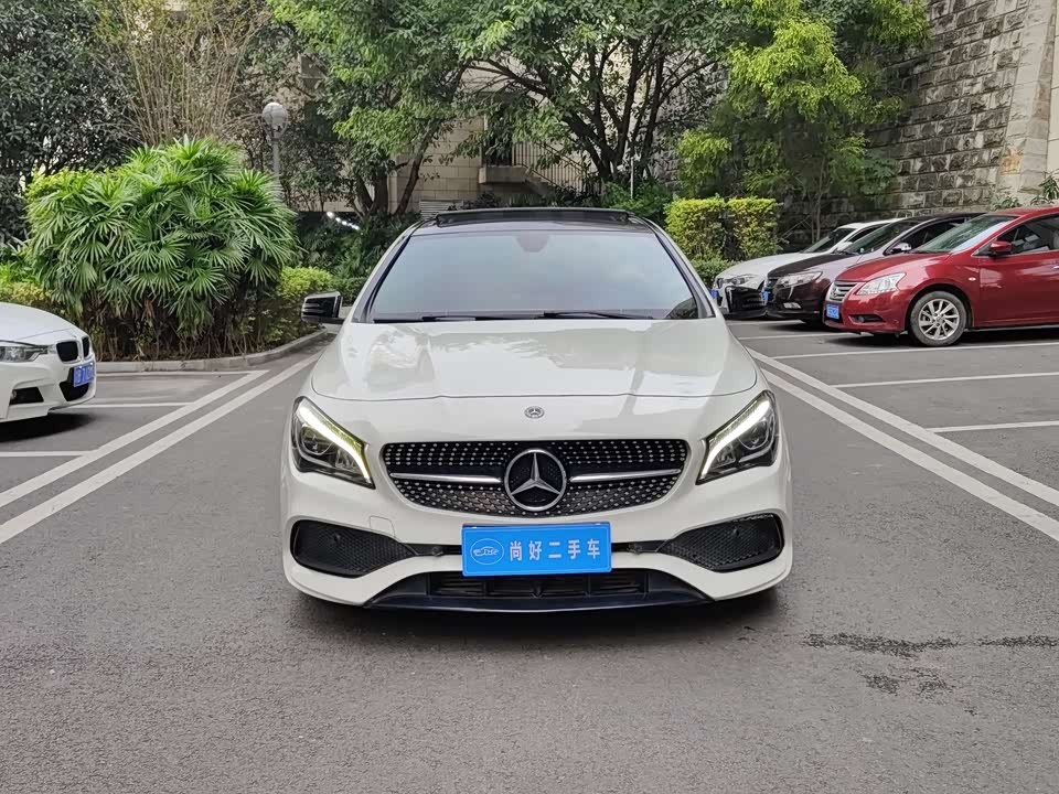 Mercedes-Benz CLA