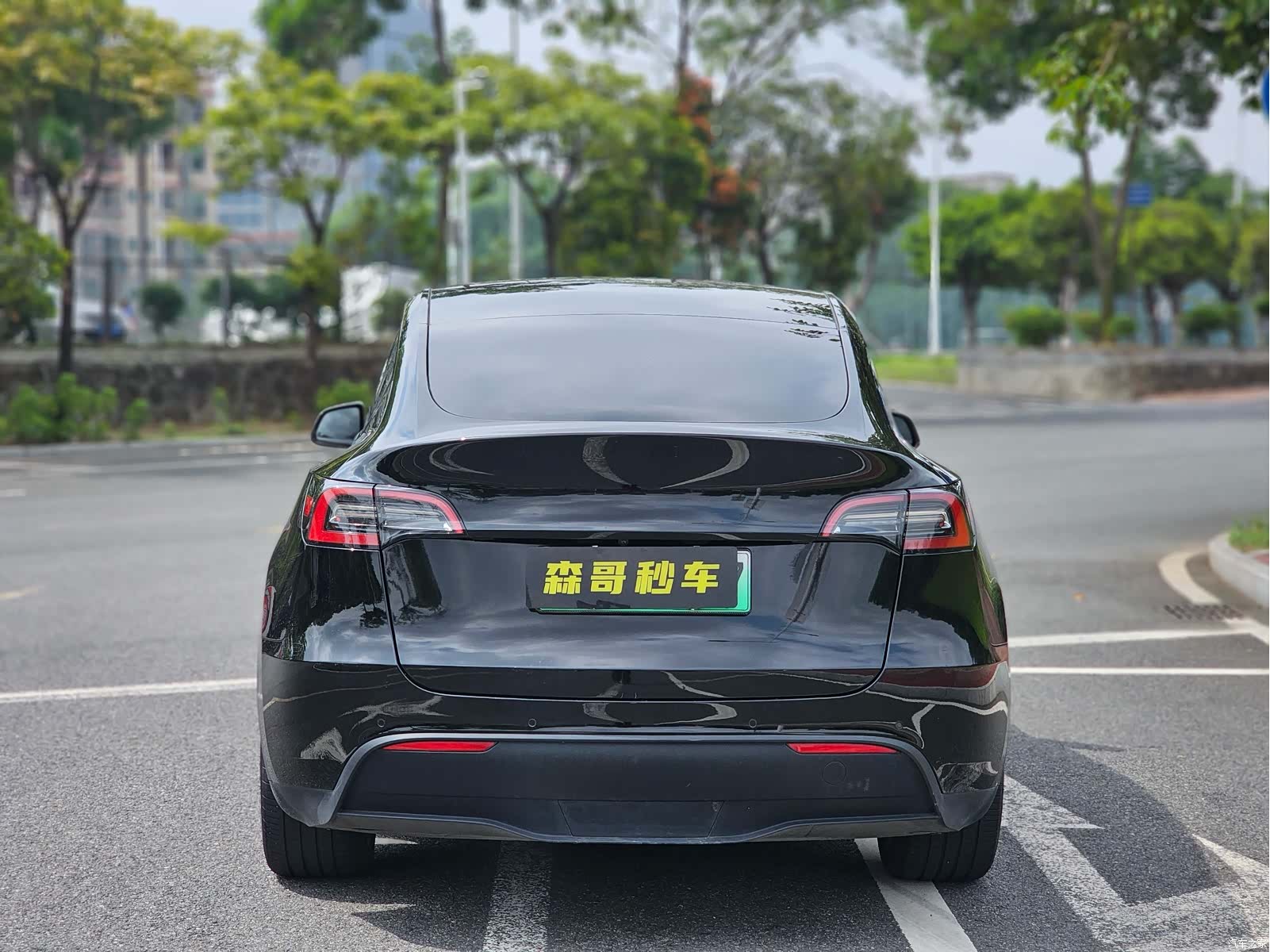 Tesla Model Y, 2023 все фото