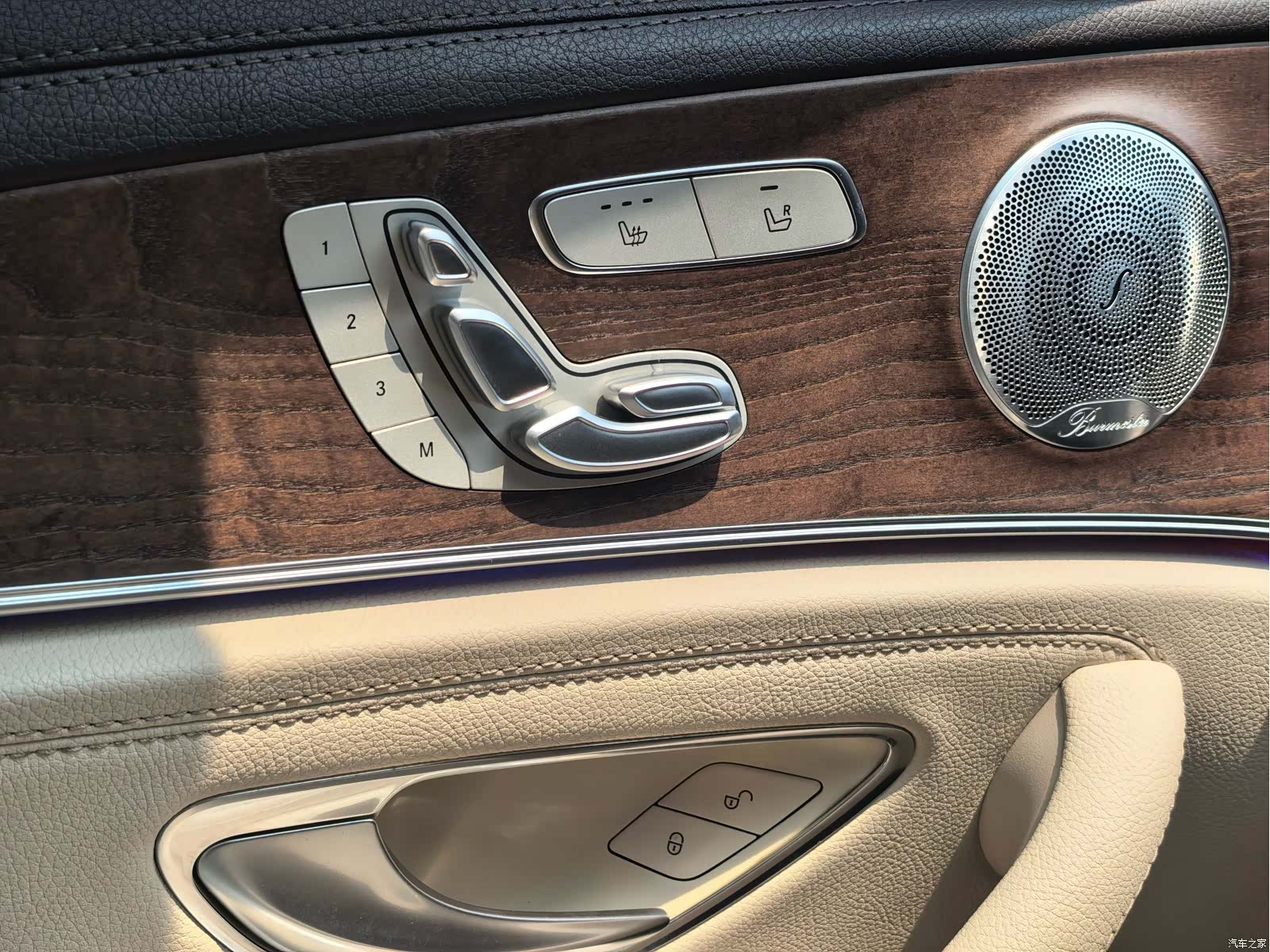 Mercedes-Benz E-Class, 2019 7