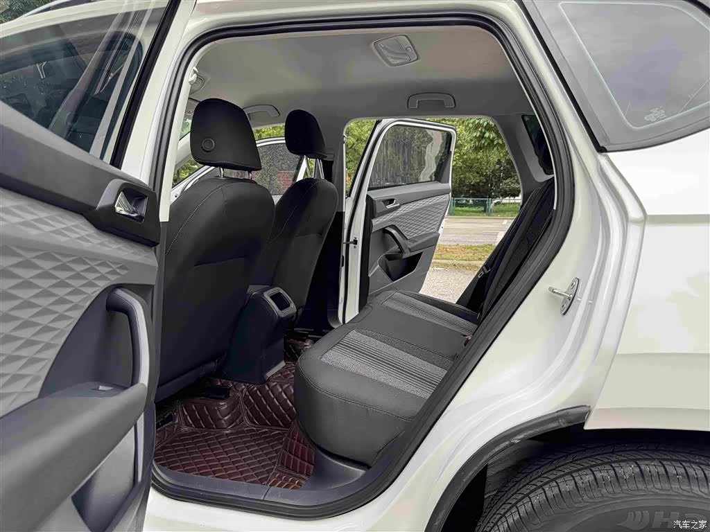 Volkswagen Tharu, 2022 16