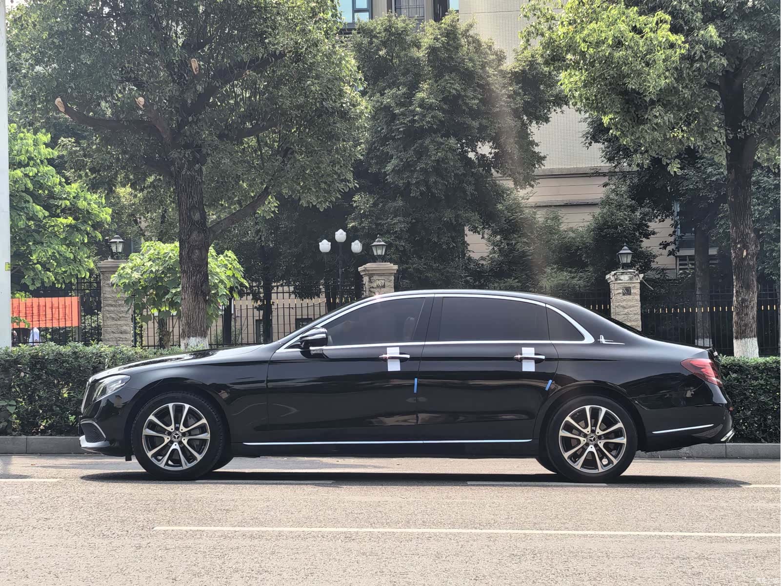 Mercedes-Benz E-Class, 2019 13