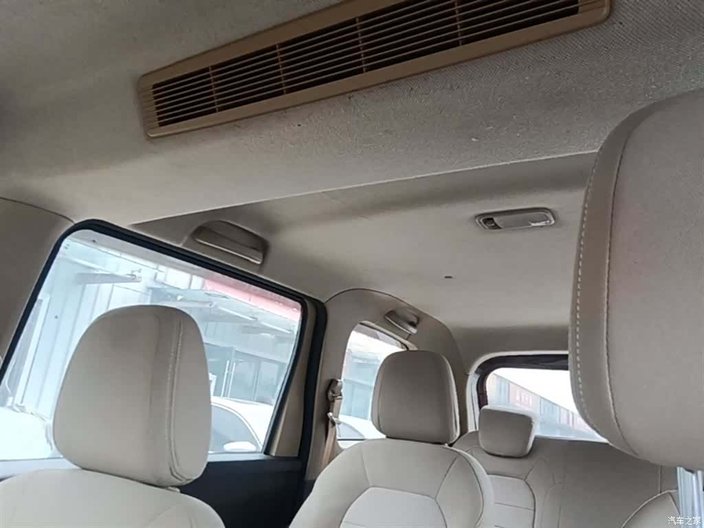 Wuling Hongguang, 2019 18