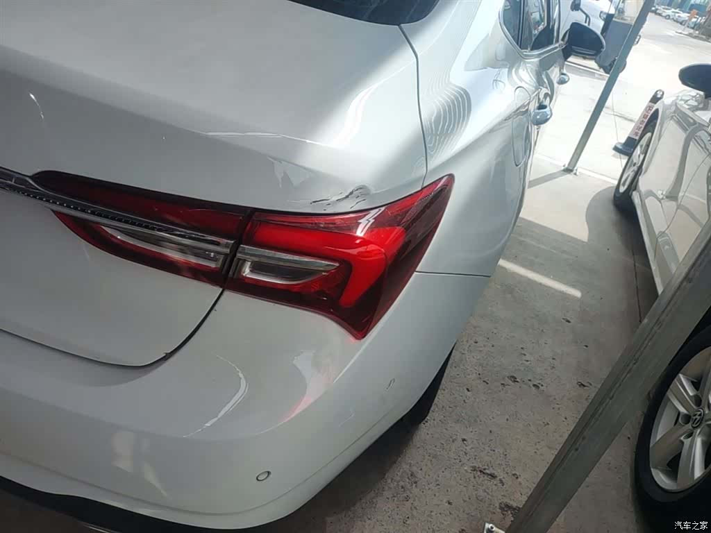 Buick Verano, 2020 8
