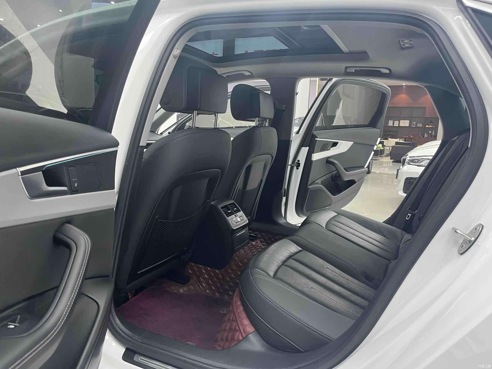 Audi A4L, 2021 6