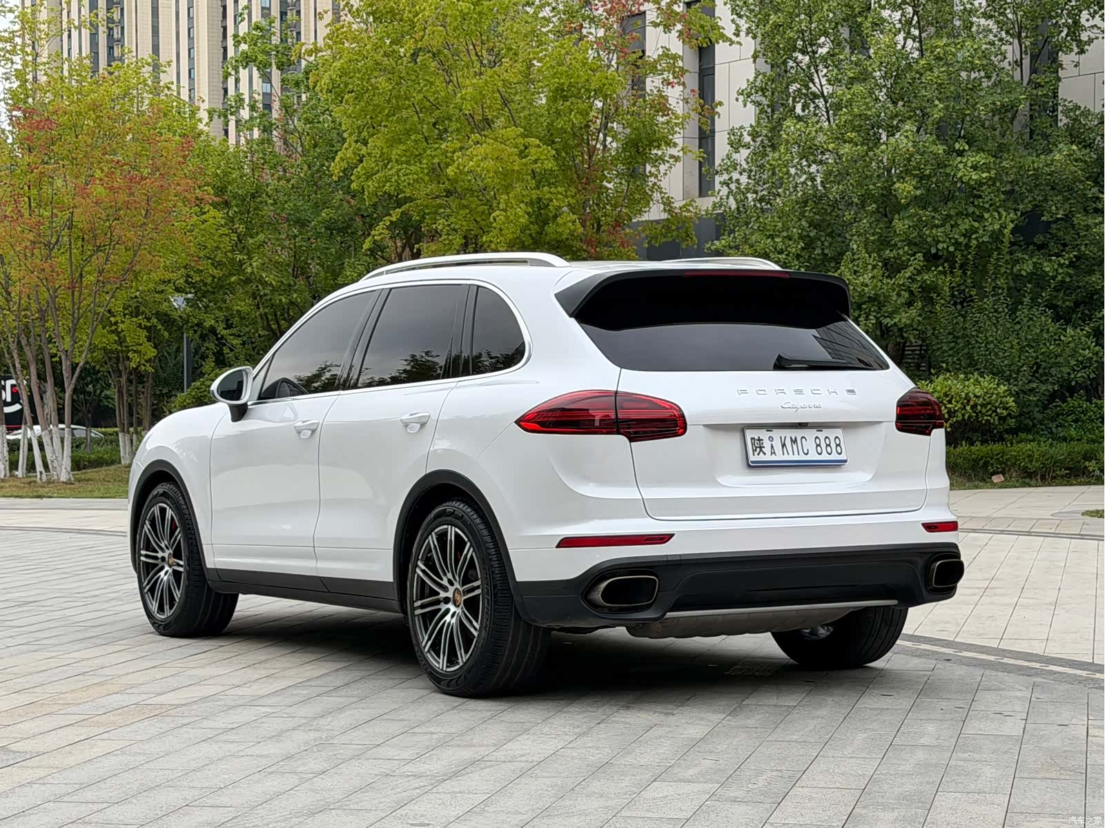 Porsche Cayenne, 2015 4