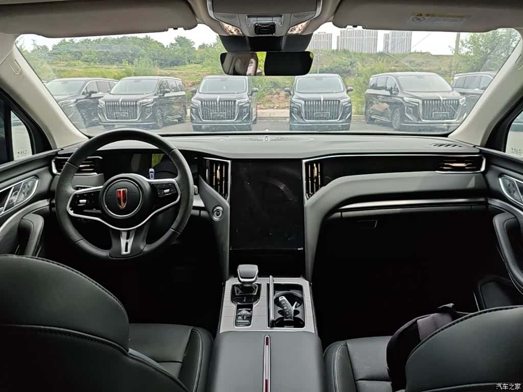 Hongqi HS7, 2024 10