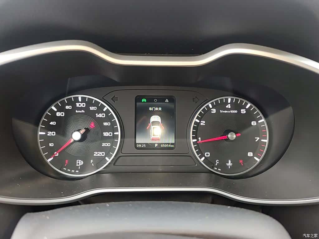 MG ZS, 2019 12