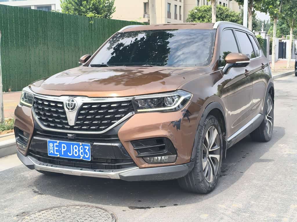V7