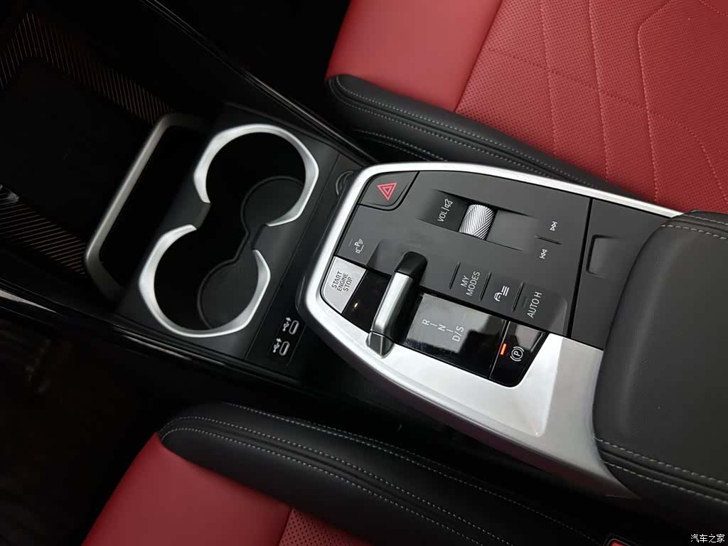 BMW X1, 2024 14