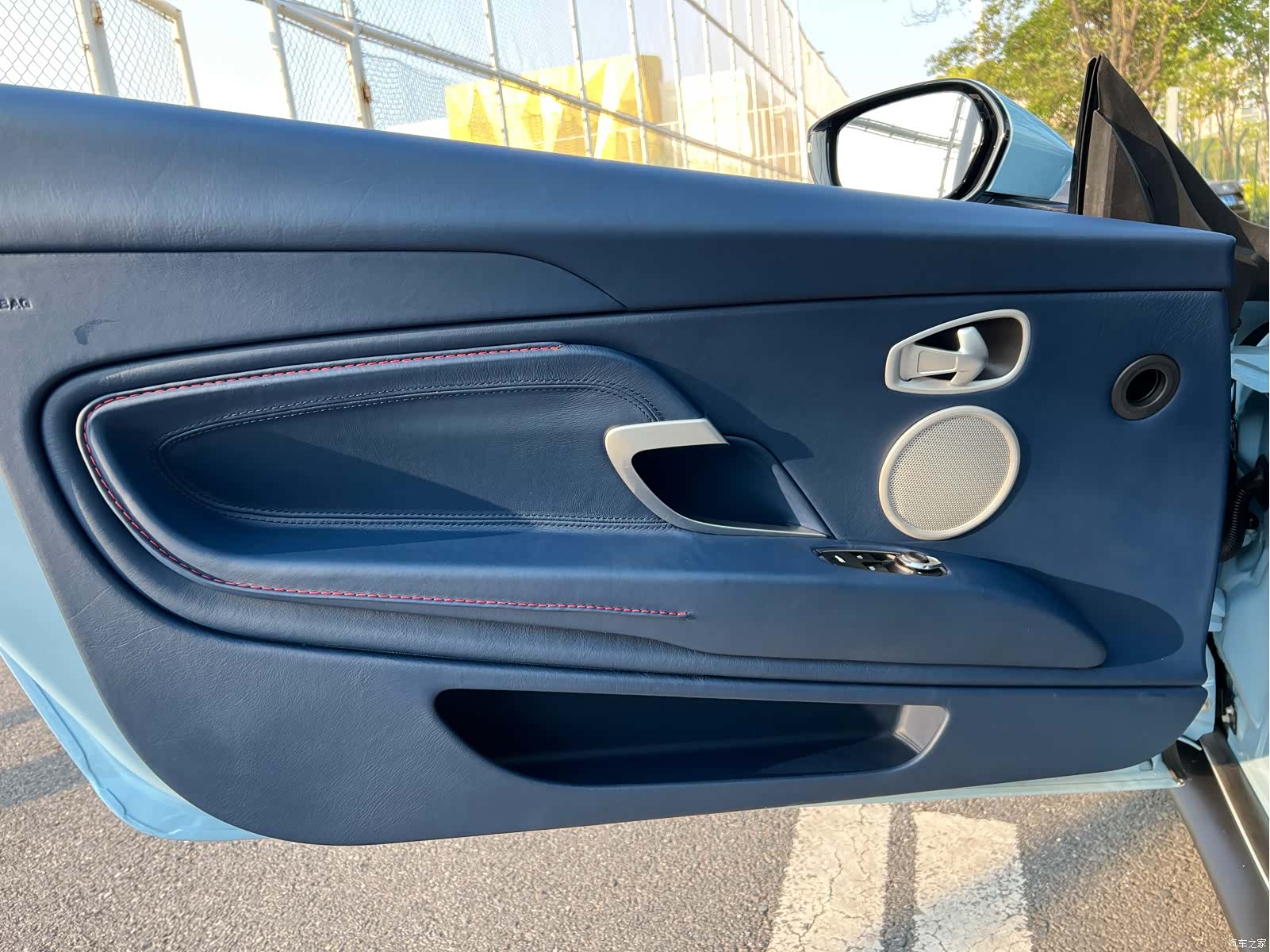 Aston Martin DB11, 2020 20
