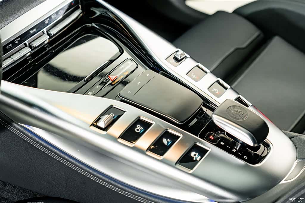 MG AMG, 2021 13