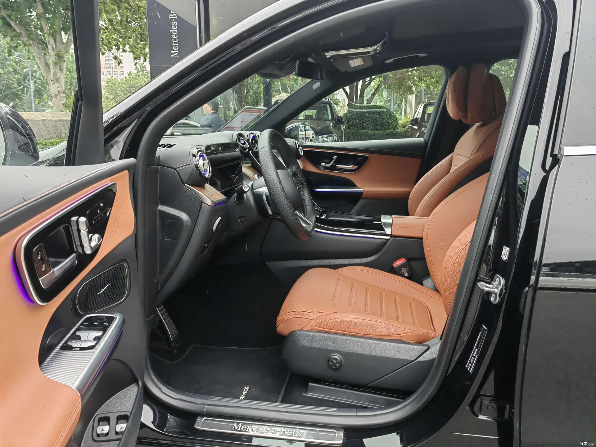 Mercedes-Benz GLC, 2024 10