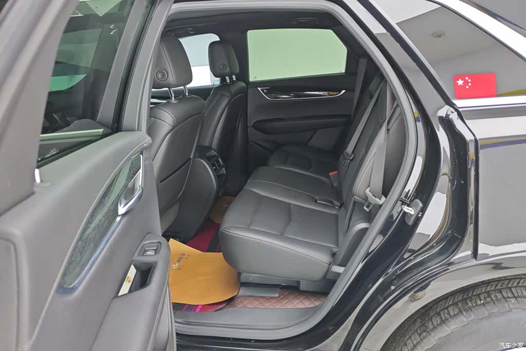 Cadillac XT5, 2022 11