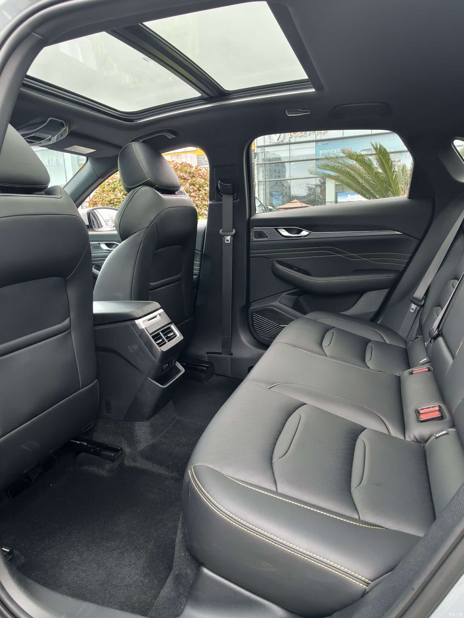 Geely Preface, 2024 4
