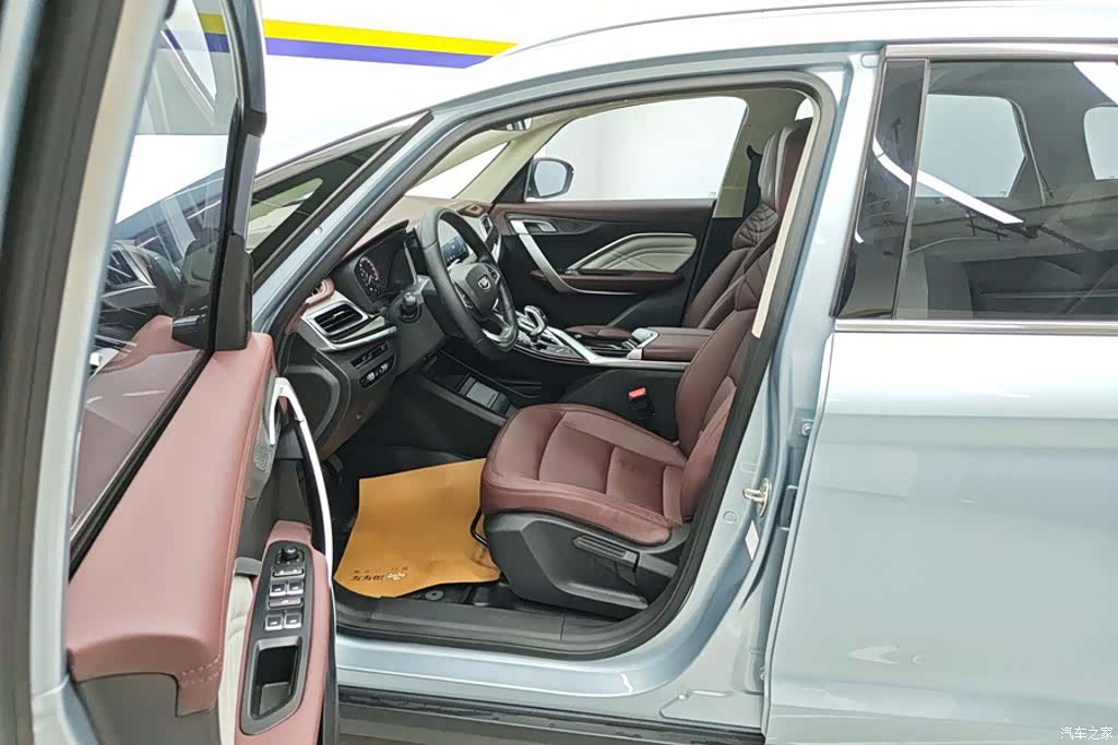 Geely Jiaji, 2022 9