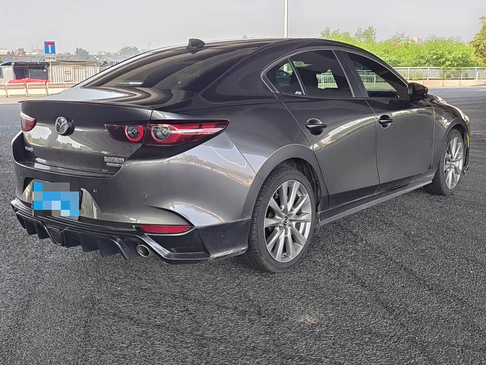 Mazda 3 Angkesaila Mazda 3 Angkesaila