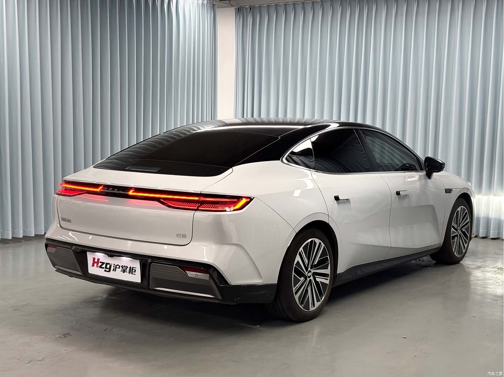 Geely E8, 2024 7