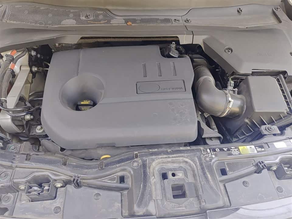 Land Rover Discover sources for sports