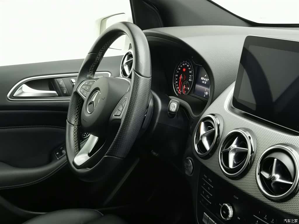 Mercedes-Benz B-Class, 2019 22