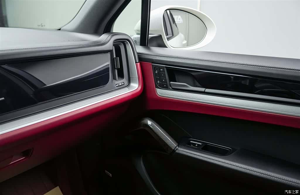 Porsche Cayenne, 2025 21