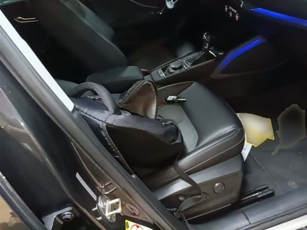 Audi Q2L, 2020 25