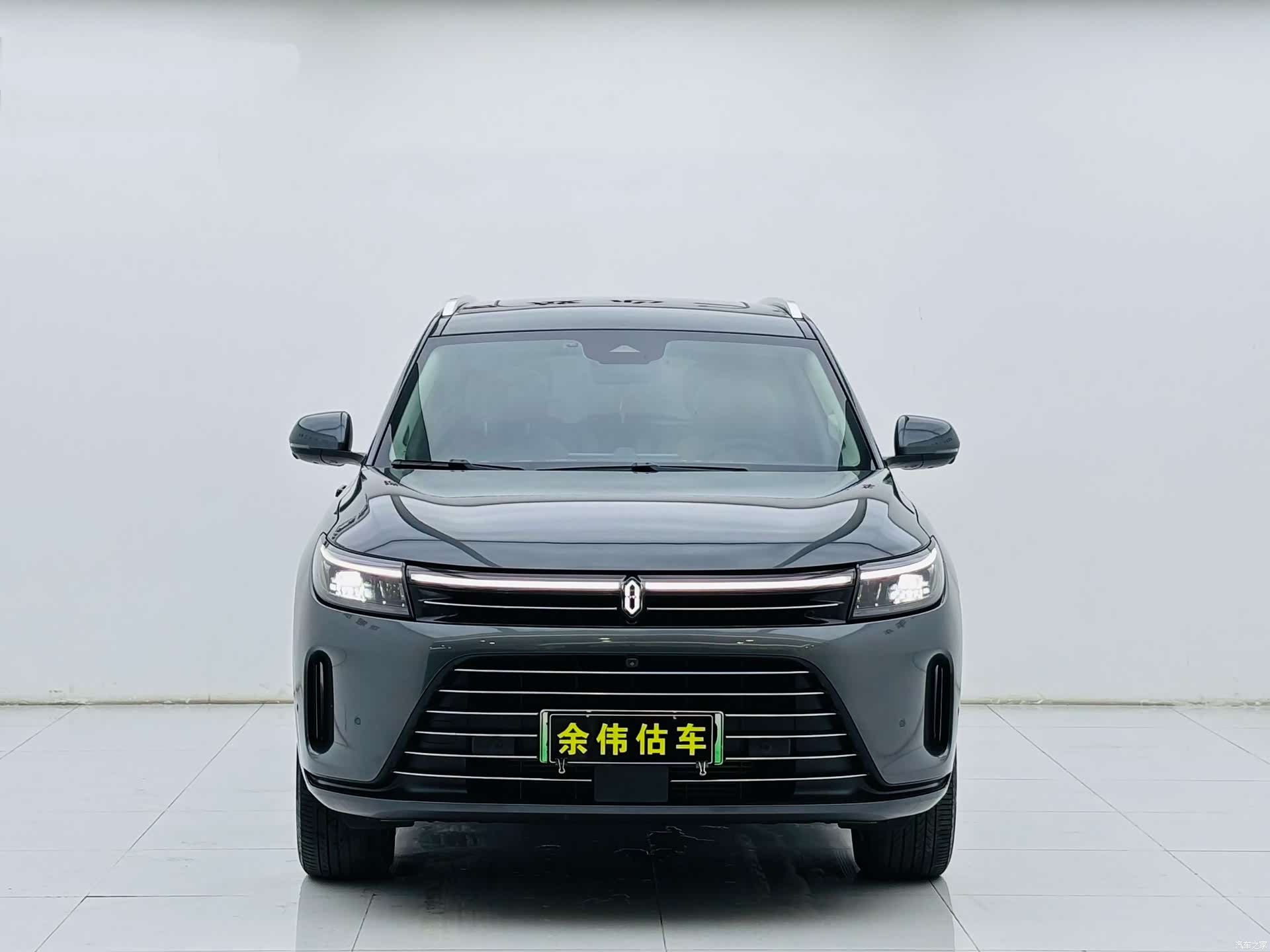 AITO M7, 2023 2