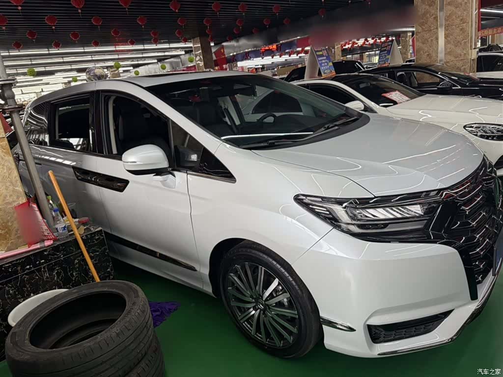 Honda Elysion, 2024 8