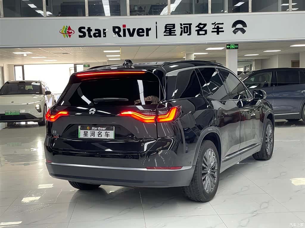 NIO ES8, 2022 7