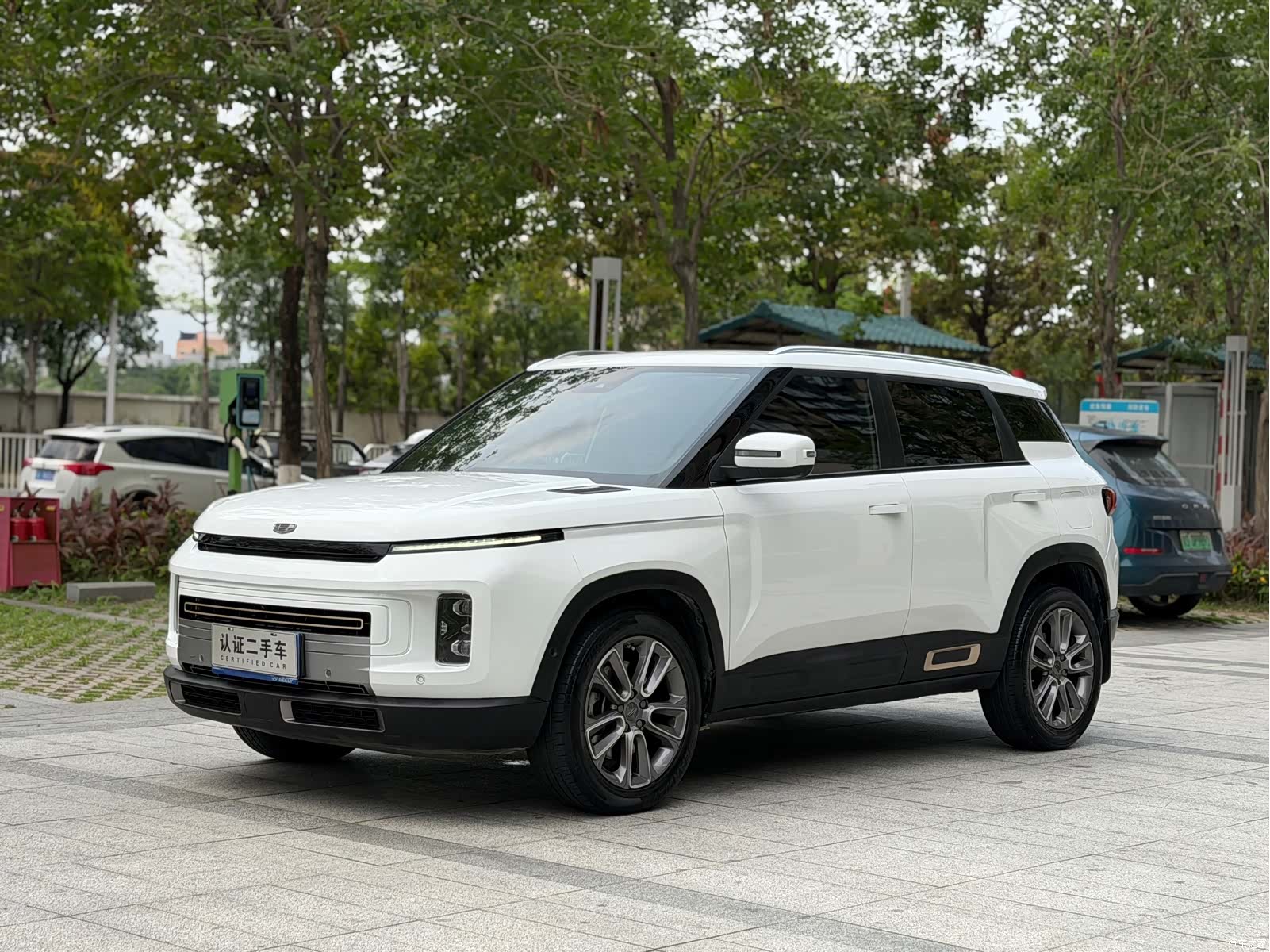 Geely Icon