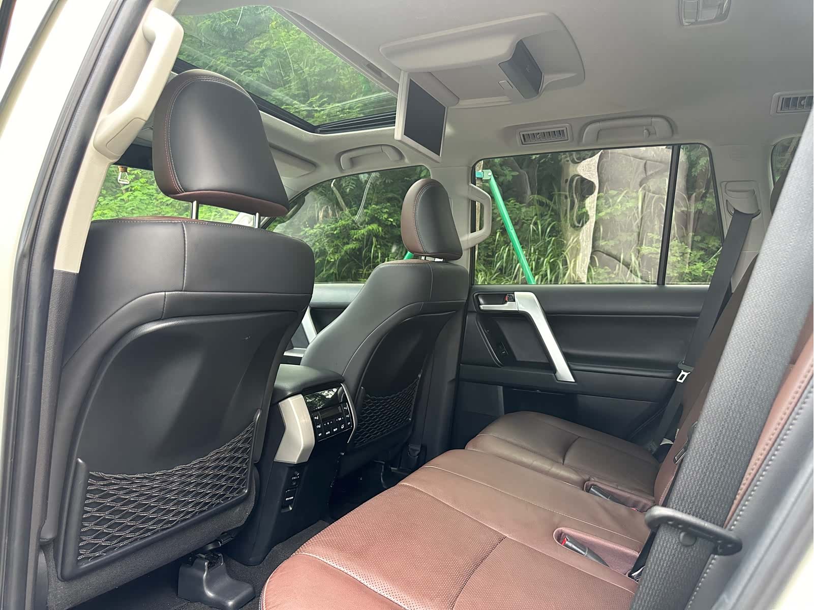 Toyota Prado, 2018 10
