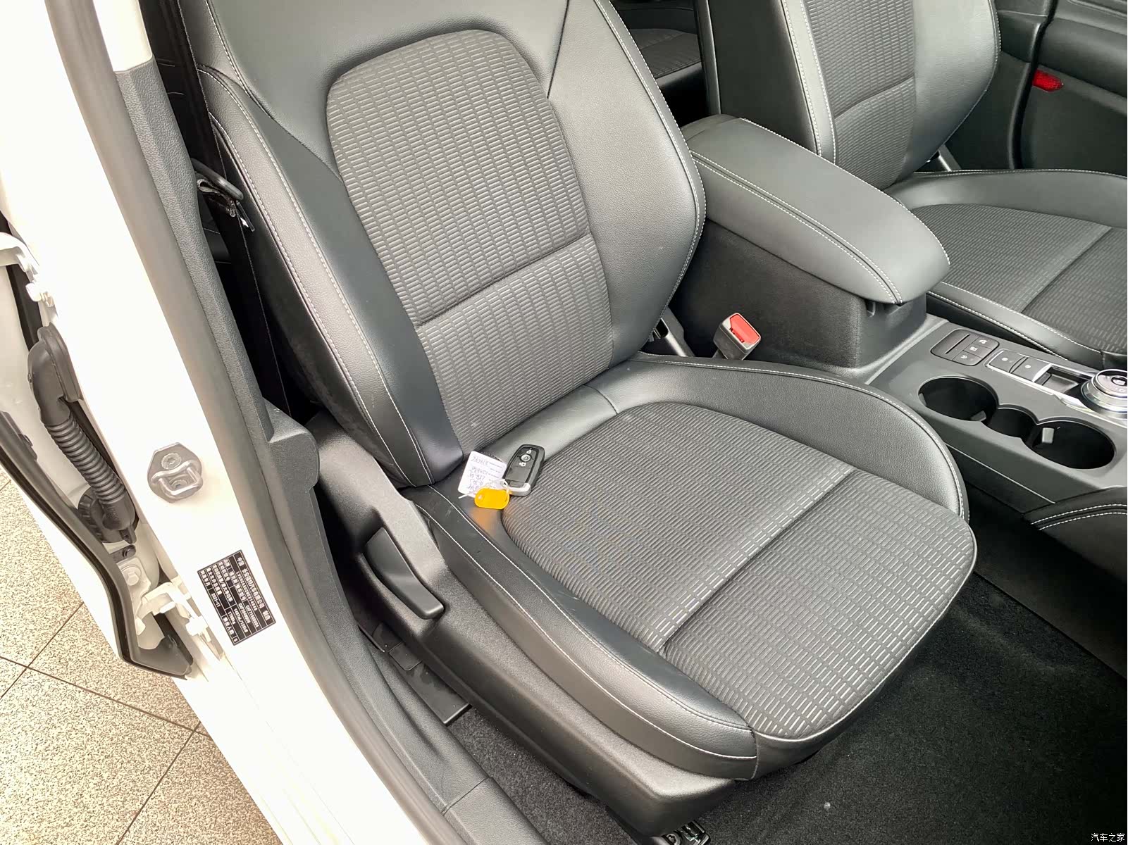 Ford Focus, 2022 6