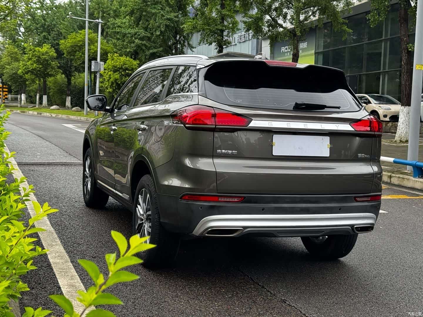 Geely Boyue, 2021 25