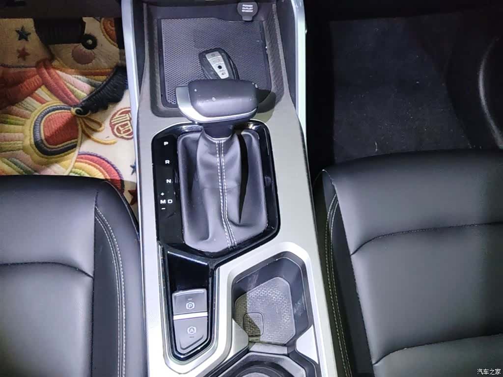 Geely Emgrand, 2024 14