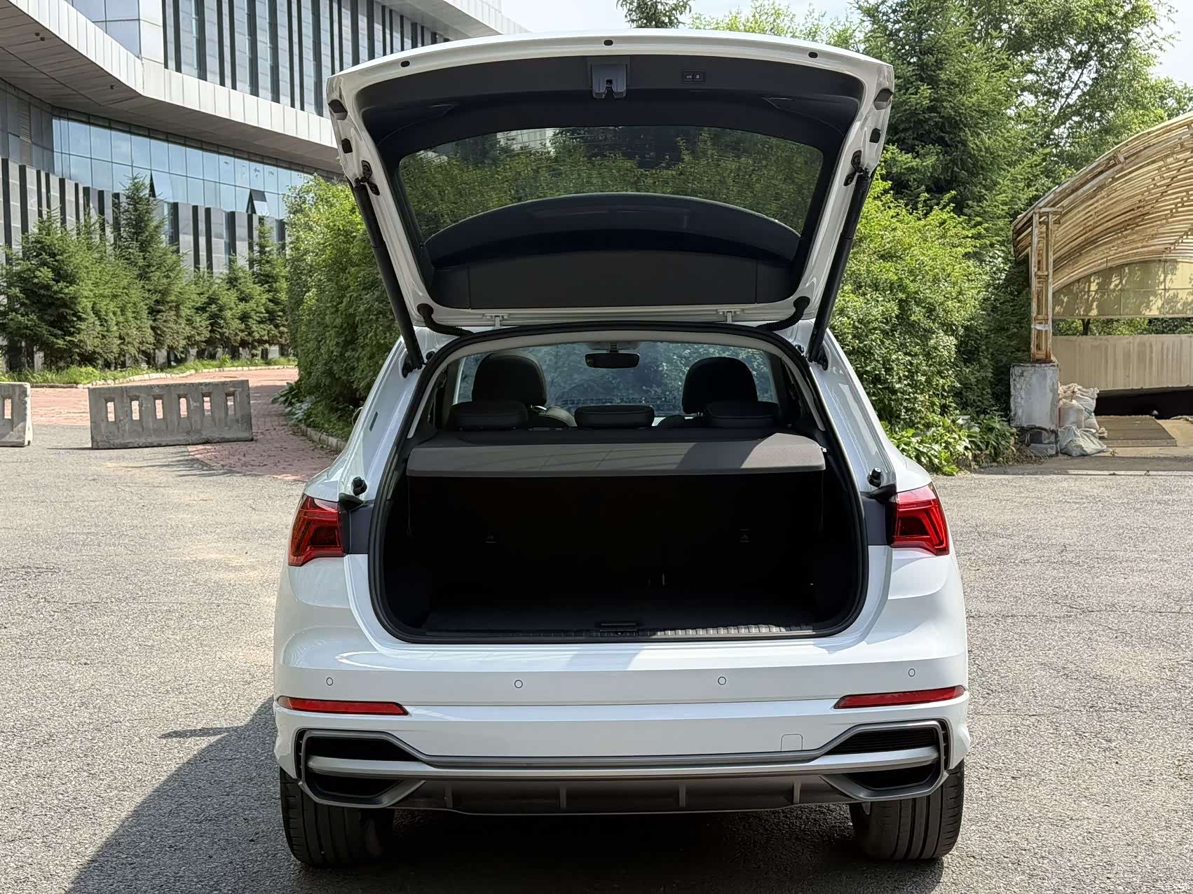 Audi Q3, 2022 19