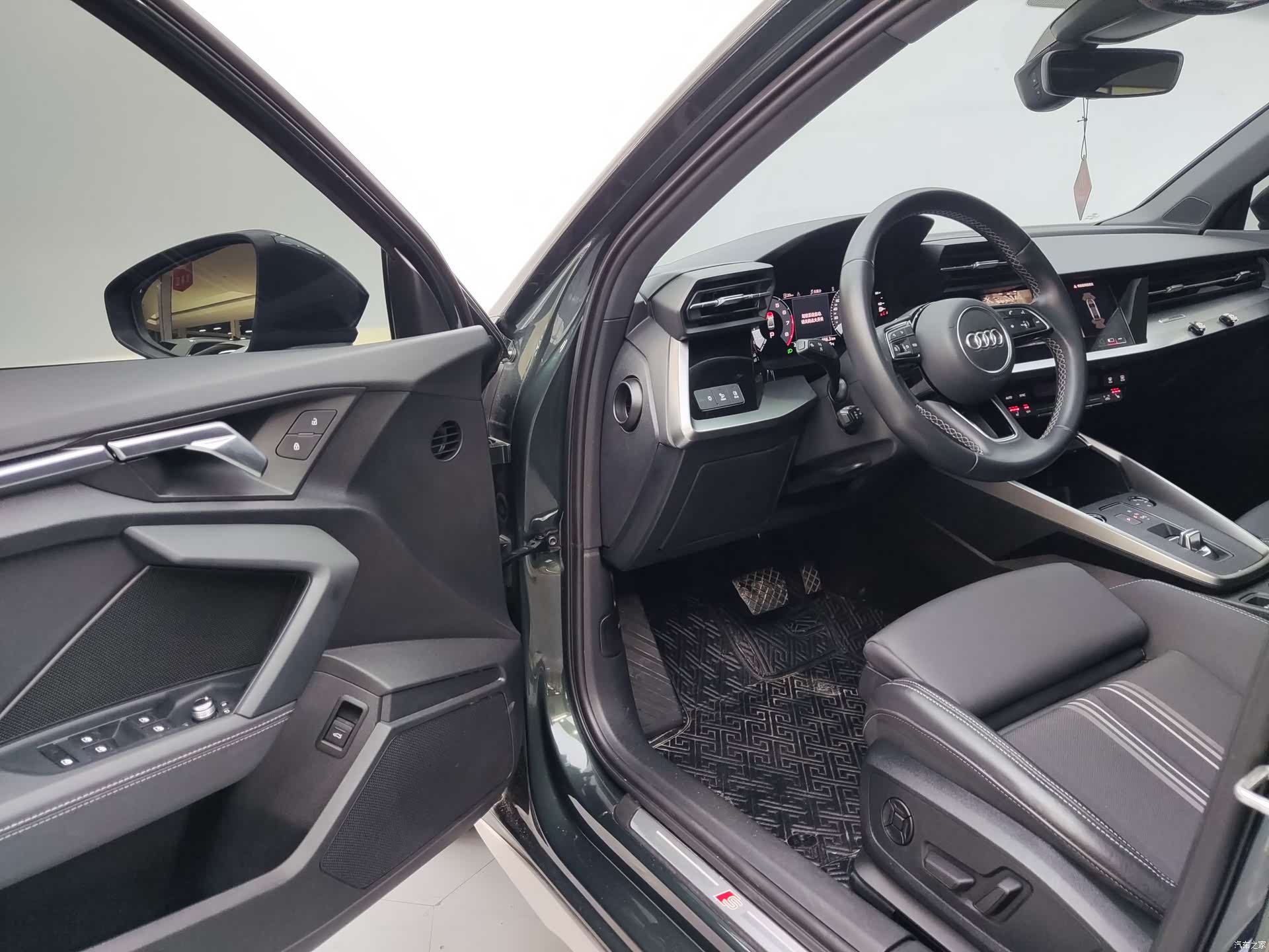 Audi A3, 2023 11