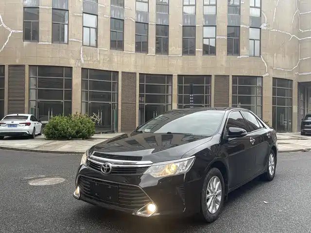 Toyota Camry 2017 — купить из Китая под заказ
