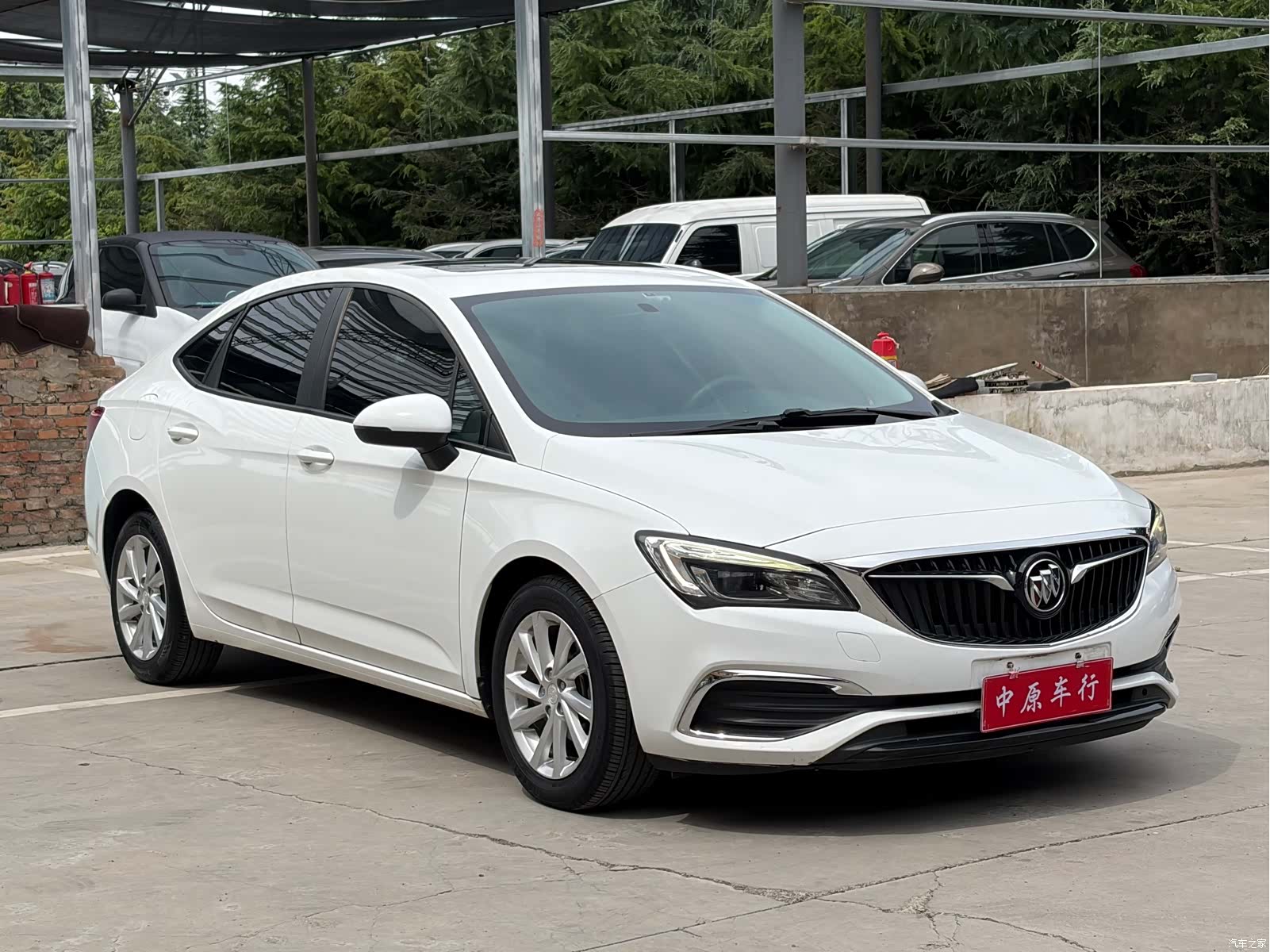 Buick Verano, 2019 3