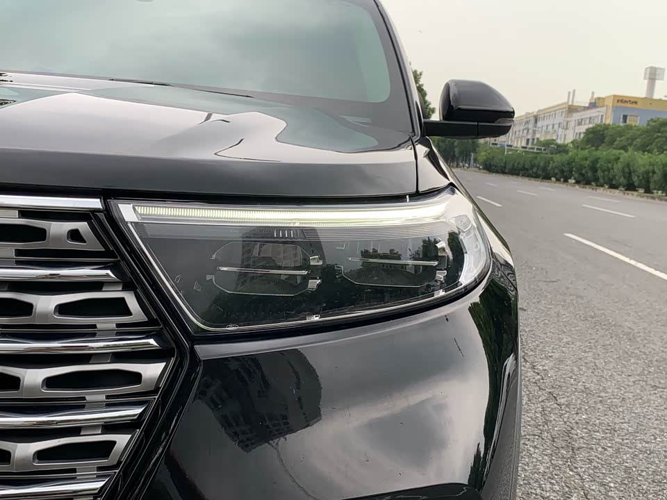 Ford Explorer Ford Explorer