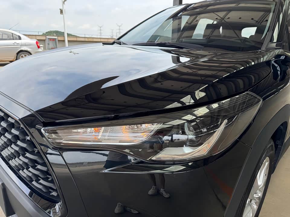 Toyota Corolla Sharp amplifier