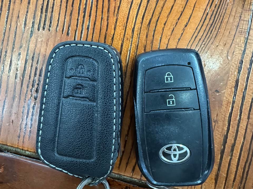 Toyota Corolla Sharp amplifier
