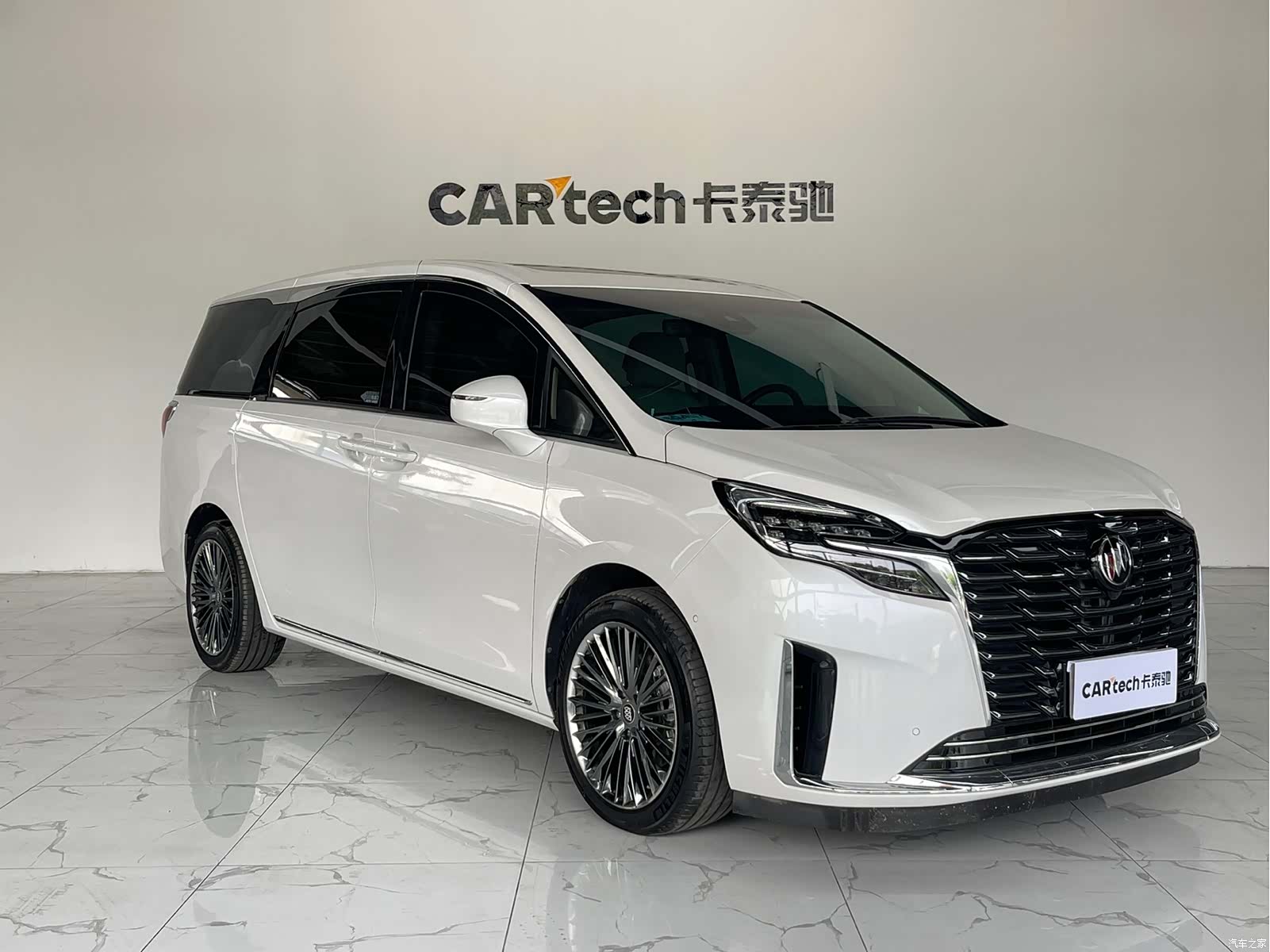 Buick GL8, 2023 3