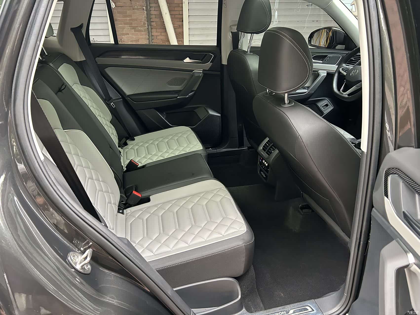 Volkswagen Tayron, 2023 17