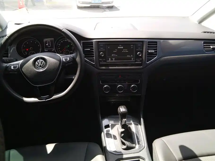 Volkswagen Golf*Jiayu