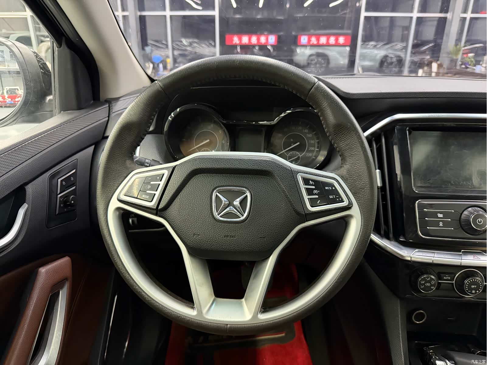 JMC S350, 2017 7