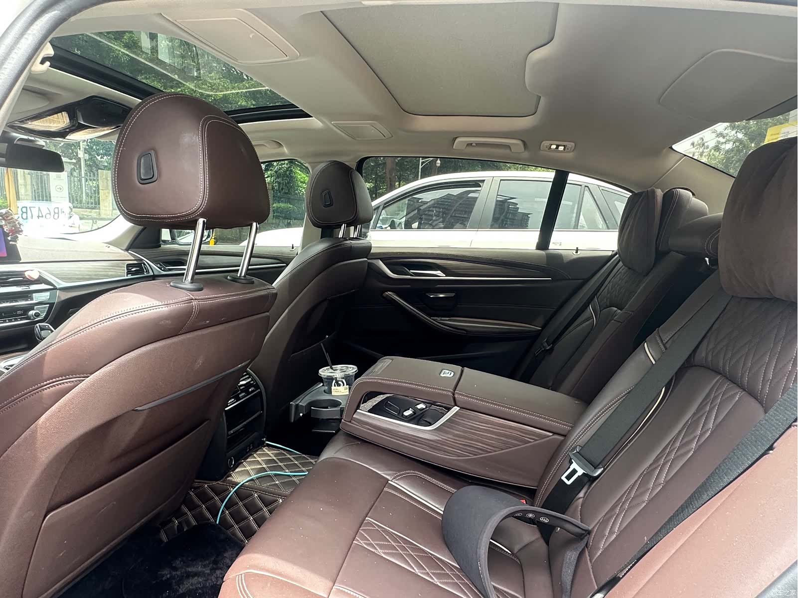 BMW 5 Series, 2020 8