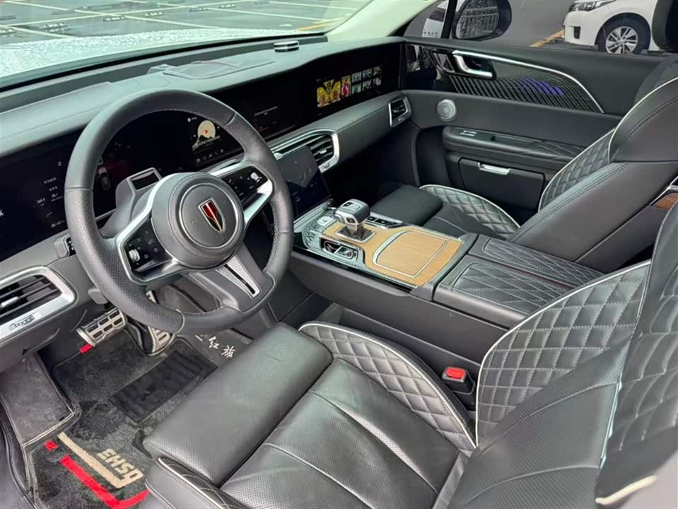 Hongqi E-HS9