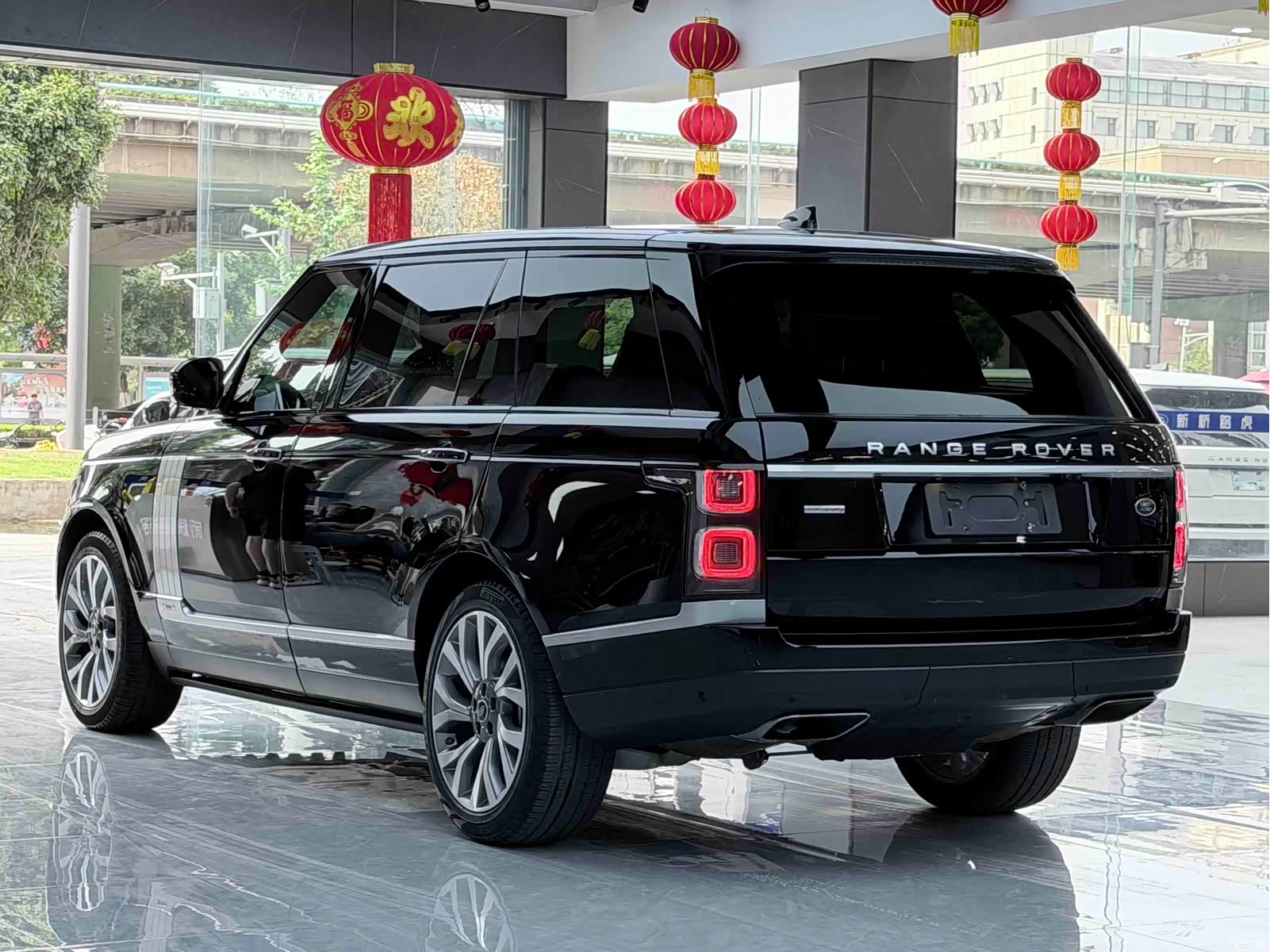 Land Rover Range Rover, 2018 19