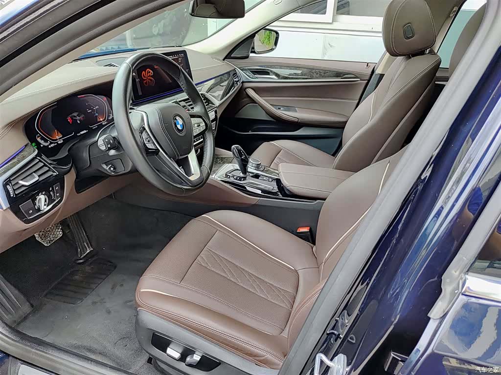 BMW 5 Series, 2022 7