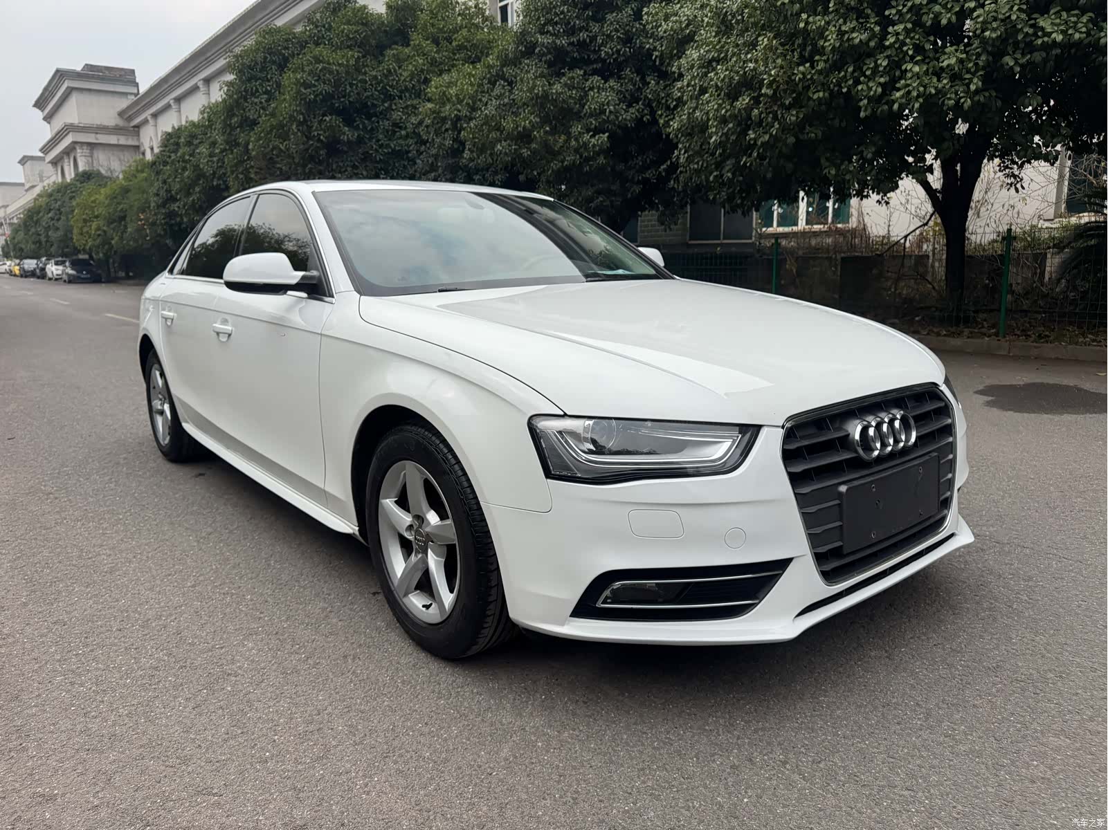 Audi A4L, 2016 3